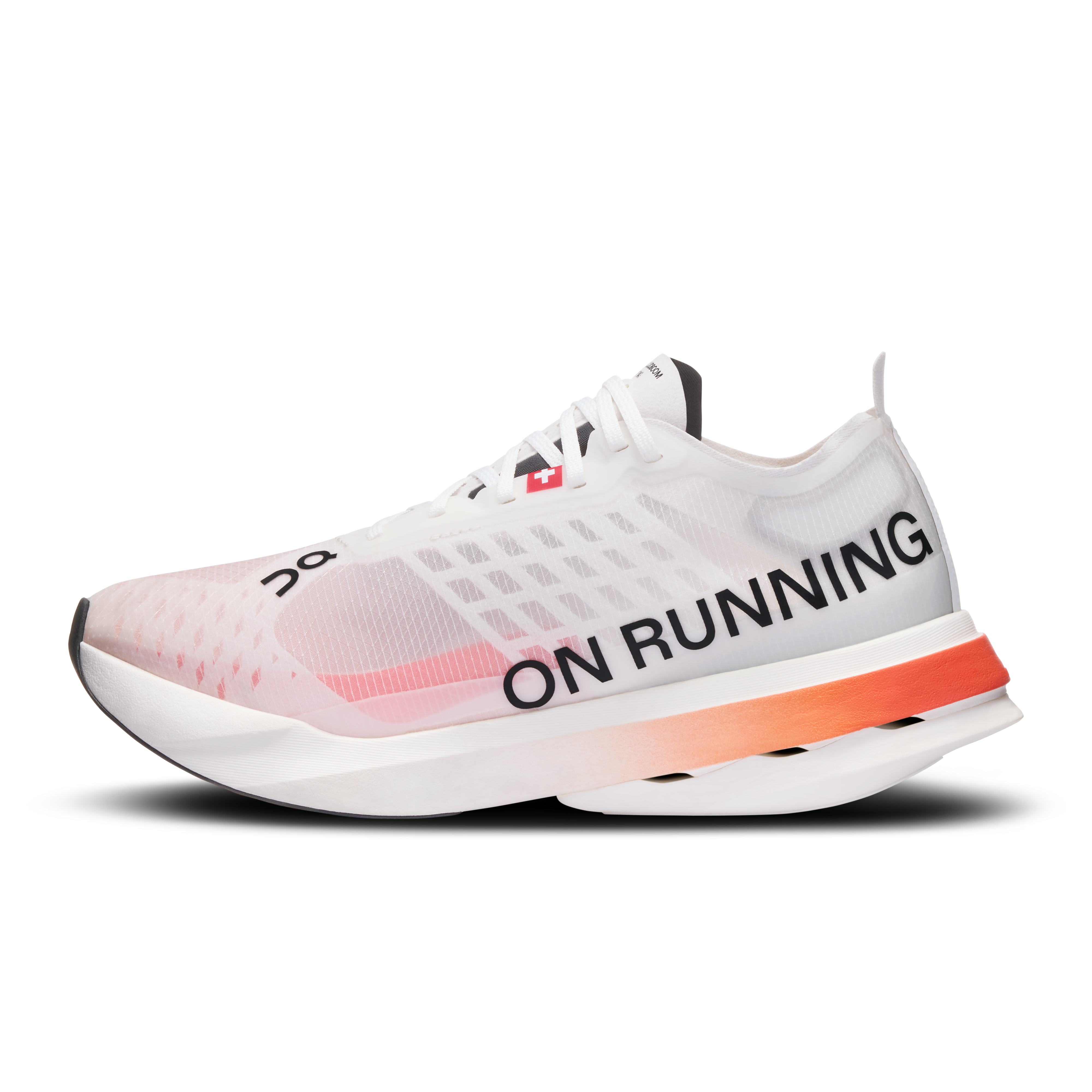 On Cloudboom Strike White & Black Femme Running sur route Chaussures